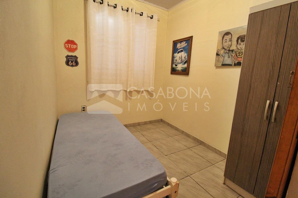 Casa com Piscina Próxima ao Mar: Pronta para Morar ou Veranear