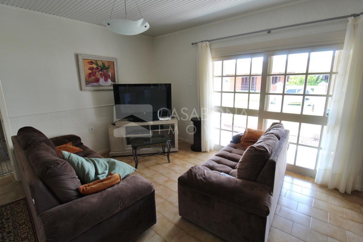 Encantadora Residência de Esquina no Balneário Areias Brancas