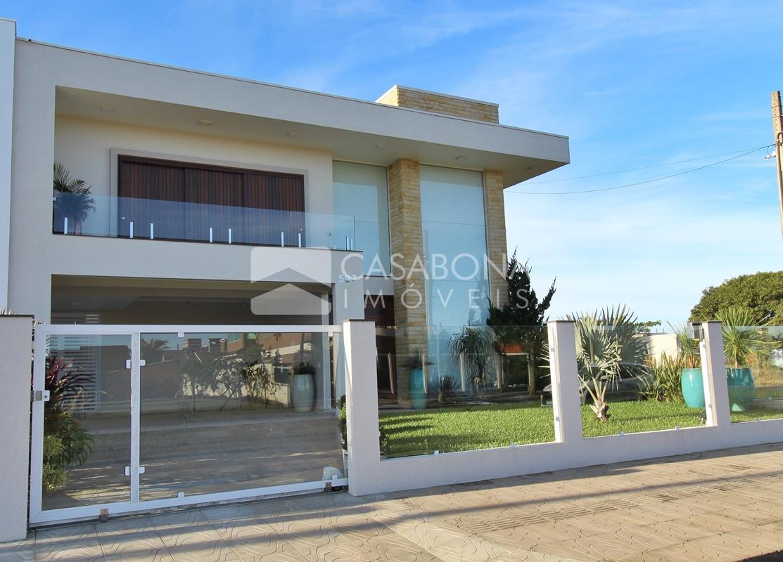 Magnífica Casa em Arroio do Sal: Design Moderno e Conforto Excepcional