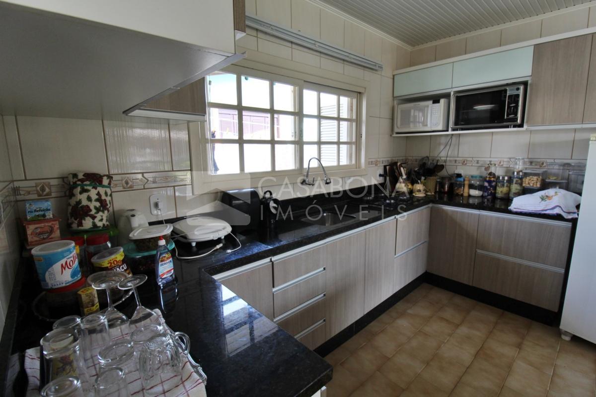 Encantadora Residência de Esquina no Balneário Areias Brancas