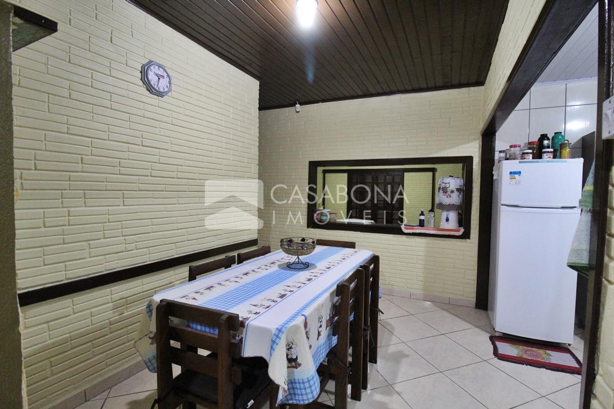 Residência com Localização Privilegiada no Balneário Jardim Olívia