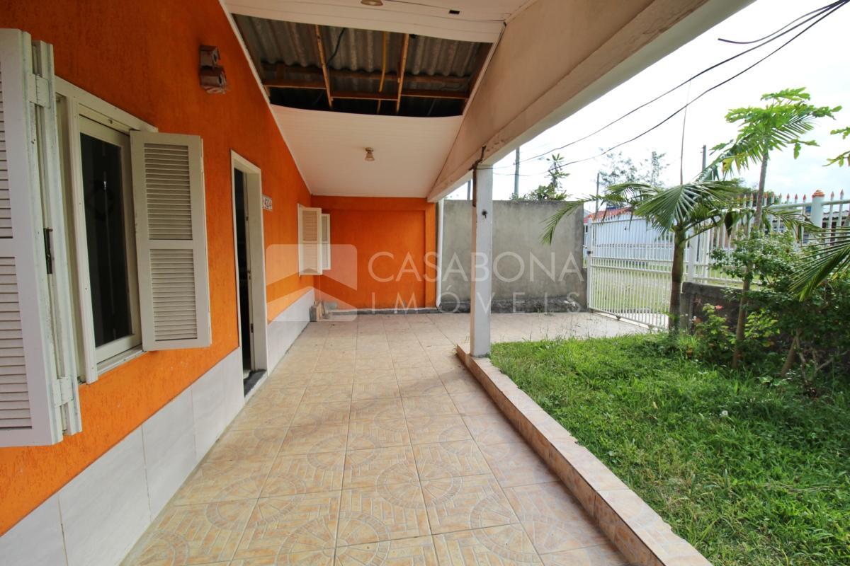 Residência Aconchegante no Balneário Jardim Olivía