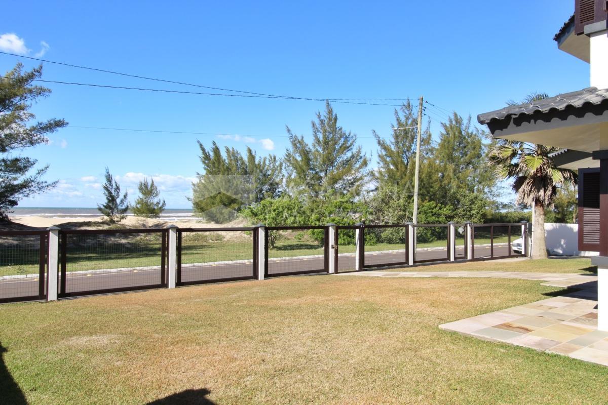 Casa Espetacular à Beira-Mar