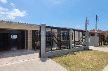 Imagem #1 do imóvel Casa Areias Brancas – Conforto e Lazer em Arroio do Sal