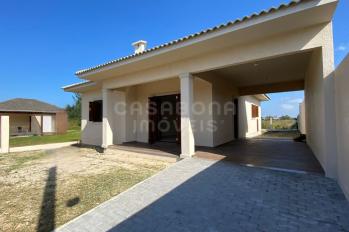 Imagem #2 do imóvel Casa com Lareira a 600m do Mar no Bairro Marambaia – Arroio do Sal