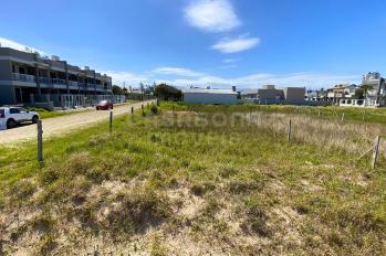 Imagem #3 do imóvel Terreno de Esquina 10 x 30 no Balneário Figueirinha – Beira-Mar, Posição Leste e Oportunidade Única