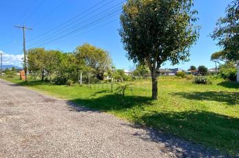 Imagem #2 do imóvel Terreno Aterrado ao Lado da Praça no São Jorge – Localização Privilegiada e Excelente Posição Solar
