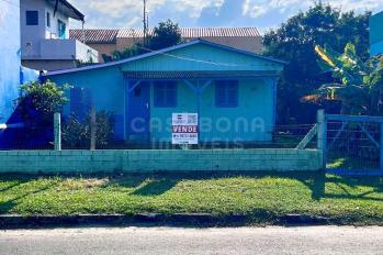 Imagem #1 do imóvel Casa com potencial comercial à venda ao lado do CFC – Arroio do Sal