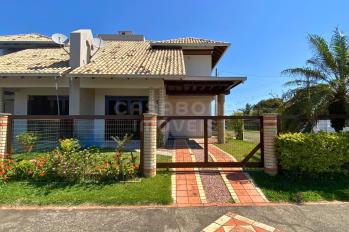 Imagem #1 do imóvel Sobrado mobiliado próximo ao mar e ao centro de Arroio do Sal