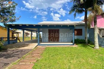 Imagem #1 do imóvel Casa semimobiliada a apenas 300m do mar no bairro São Jorge