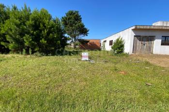 Imagem #1 do imóvel Terreno 10 x 30 no Balneário Figueirinha – Amplo, Bem Localizado e Pronto para Construir