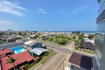 Imagem #2 do imóvel Refúgio à Beira-Mar: Aconchegante Apartamento no Balneário Jardim Raiante