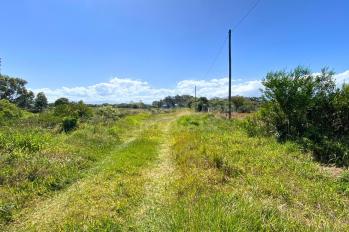 Imagem #3 do imóvel Terreno com Posição Solar Norte em Localização Perfeita para Construir