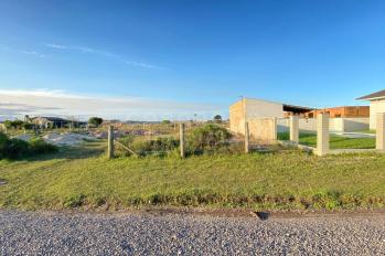 Imagem #1 do imóvel Oportunidade Única: Terreno à Venda em Arroio do Sal