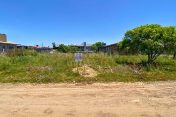 Imagem #1 do imóvel Terreno com ótima posição solar no Balneário Pérola, ideal para construir e investir!