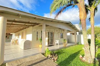 Imagem #1 do imóvel Charmosa Casa em Vista Alegre, Arroio do Sal: Vida Próxima ao Mar e ao Centro