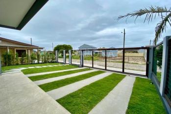 Imagem #3 do imóvel Casa com 2 Terrenos em Areias Brancas