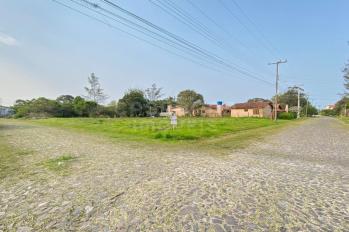 Imagem #3 do imóvel Terreno Amplo à Venda em Arroio do Sal: Ideal para Investimento ou Construção