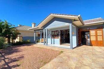 Imagem #3 do imóvel Casa Mobiliada com Piscina a Poucos Passos da Praia em Arroio do Sal