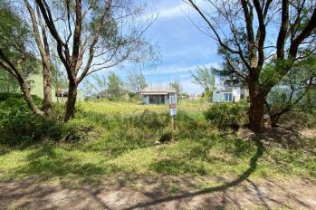 Imagem #1 do imóvel Terreno Beira-Mar à Venda em Arroio do Sal - Bairro Torres Sul