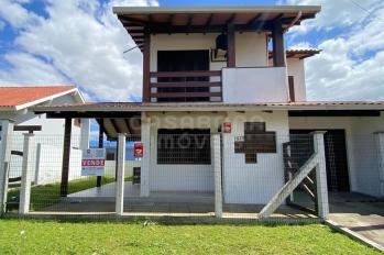 Imagem #1 do imóvel Casa mobiliada a apenas 100m do mar em Areias Brancas – conforto e praticidade em Arroio do Sal