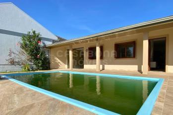 Imagem #3 do imóvel Casa térrea com piscina a apenas 200 metros do mar em Arroio do Sal Sul