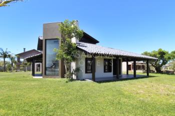 Imagem #3 do imóvel Encantadora Residência no Balneário Atlântico