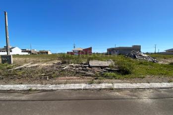 Imagem #2 do imóvel Terreno Amplo e Bem Localizado no Loteamento Esmeralda em Arroio do Sal