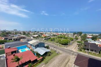 Imagem #3 do imóvel Refúgio à Beira-Mar: Aconchegante Apartamento no Balneário Jardim Raiante