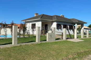 Imagem #3 do imóvel Charmosa Casa de Esquina em Arroio do Sal, Quatro Lagos