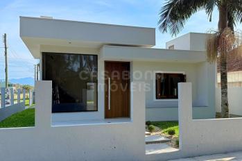 Imagem #2 do imóvel Casa Encantadora a Poucos Passos do Mar