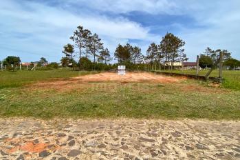 Imagem #1 do imóvel Terreno Plano e Bem Localizado no Bairro Paraíso em Torres
