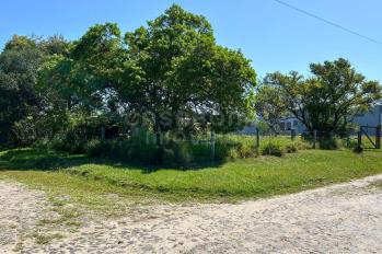 Imagem #1 do imóvel Terreno à Venda em Arroio Teixeira, Capão da Canoa – 452 m²