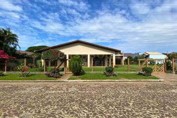 Imagem #3 do imóvel Excelente Casa à Venda em Torres - Bairro Paraíso