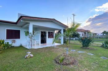 Imagem #2 do imóvel Casa de Esquina com Piscina – Bairro Jardim Olívia, Arroio do Sal