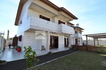 Imagem #2 do imóvel Sobrado a Poucos Passos do Mar