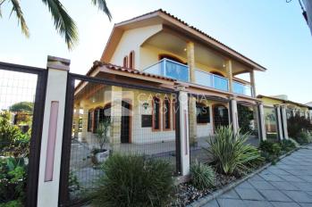 Imagem #3 do imóvel Seja Feliz em Arroio do Sal - Residência Espaçosa Próxima ao Mar