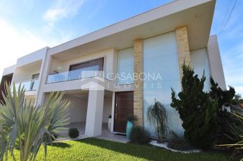 Imagem #2 do imóvel Casa de Alto Padrão com Piscina e Design Sofisticado em Arroio do Sal