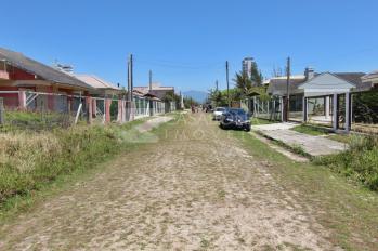 Imagem #3 do imóvel Oportunidade Única: Terreno à Beira-Mar no Balneário Vista Alegre
