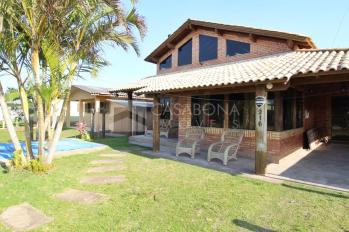 Imagem #1 do imóvel Excelente casa a apenas 200 metros do mar – Frente Norte