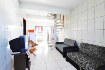 Imagem #2 do imóvel Sobrado Aconchegante a 100 Metros do Mar