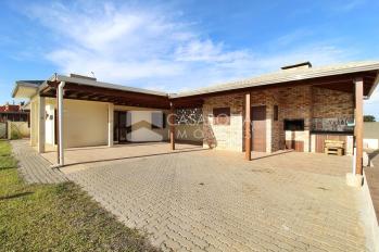 Imagem #3 do imóvel Residência Aconchegante a 350 Metros do Mar