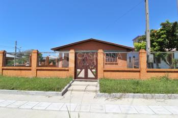 Imagem #3 do imóvel Casa de Esquina em Excelente Localização